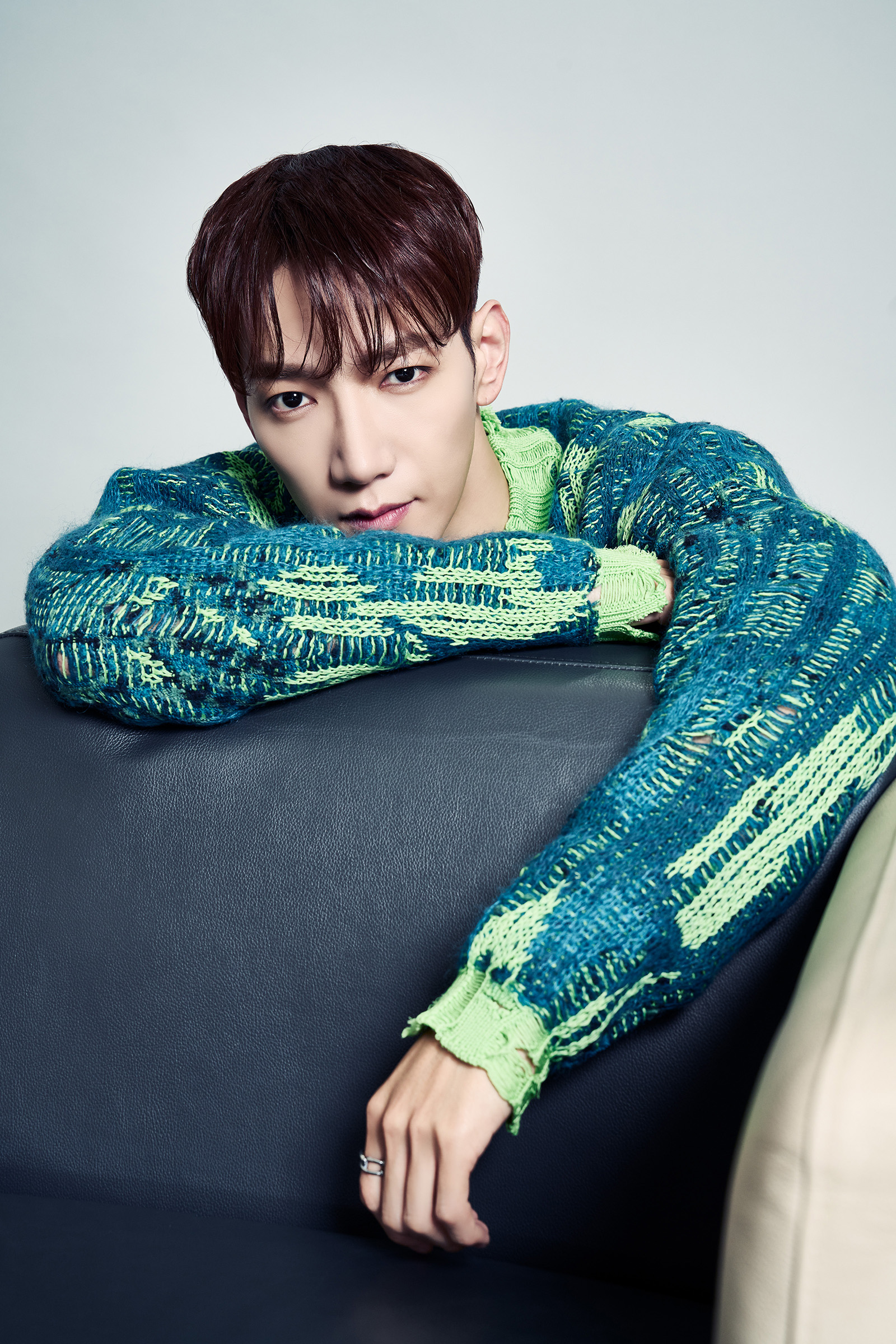 Styling ；LEE WONHAE/ Hair & Make-up : JANG HANNA、KIM SUNHEE /  interview & text　SAKIKO KOIZUMI / Produce  : Hikaru Sato（Elle）